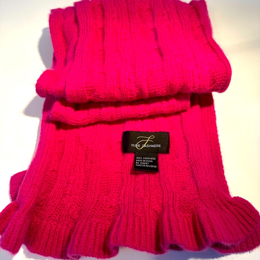 Pure Cashmere Magenta Pink Cable Knit Scarf 70” Pristine
